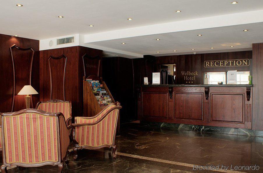 Roomzzz 4* Ноттингем